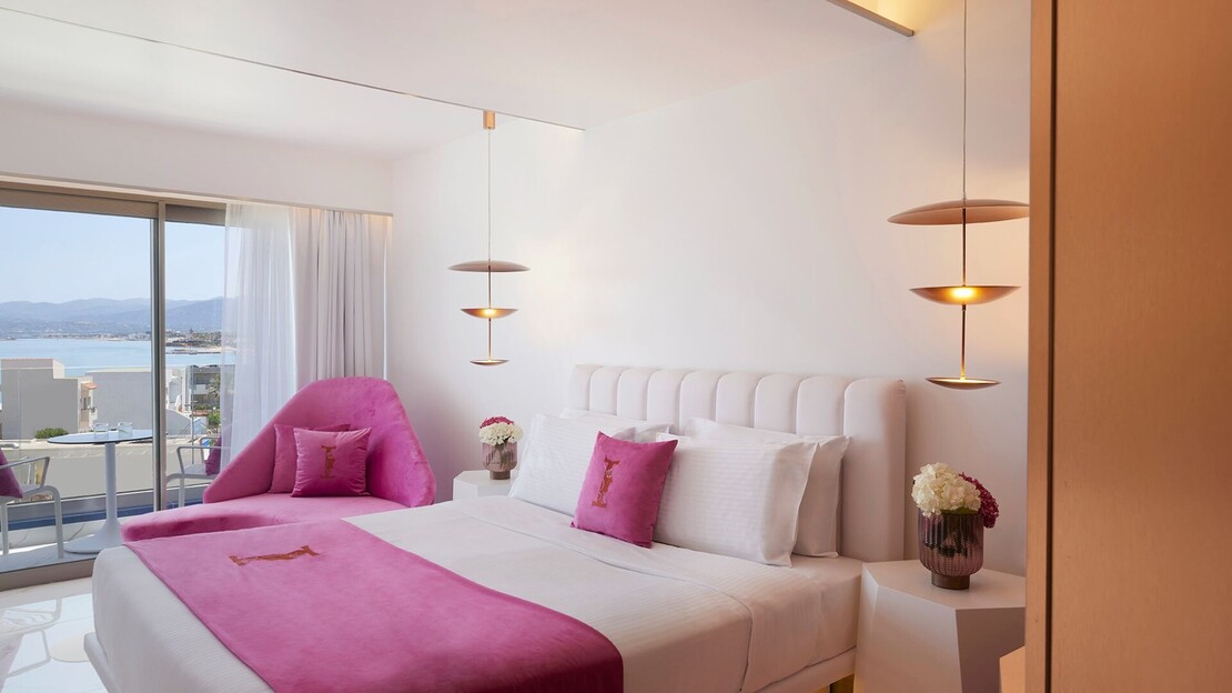 I Resort Beach Hotel & Spa